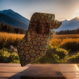 Brooks Brothers Paisley Silk Tie Burgundy Gold Green‎ Men's Necktie